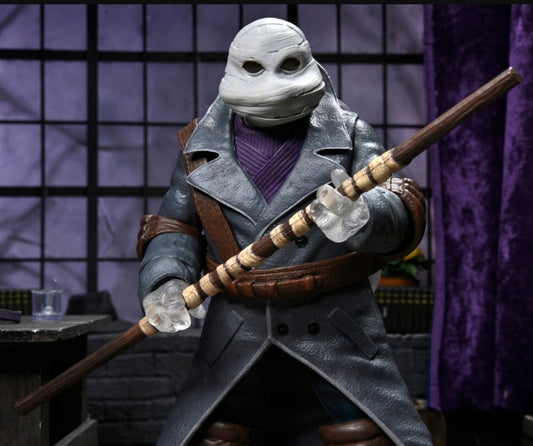 Universal Monsters x TMNT Ultimate Donatello as The Invisible Man